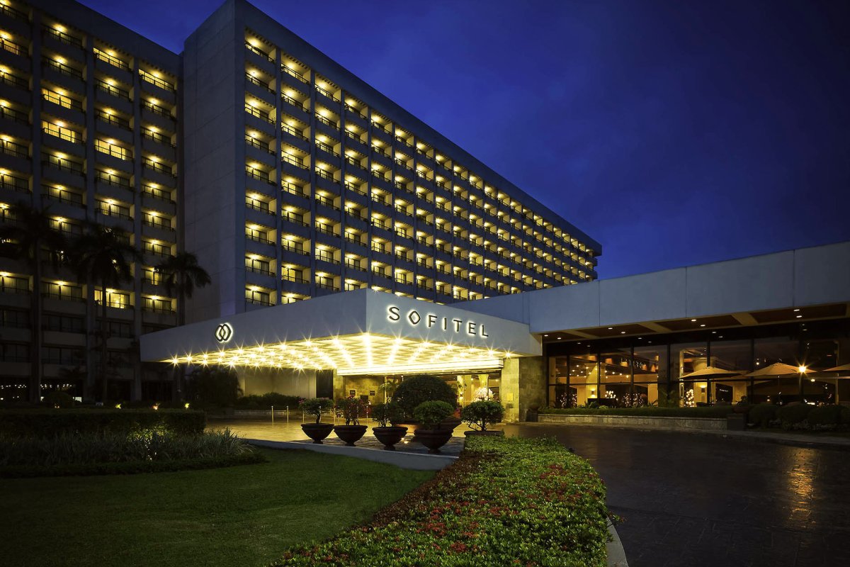 Sofitel Philippine Plaza Manila view 2