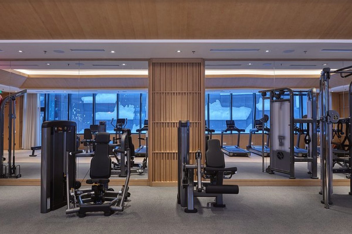 Conrad Altay Hemu view 3