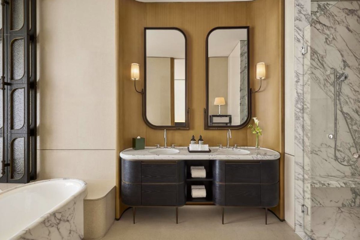 Waldorf Astoria Shanghai Qiantan view 3