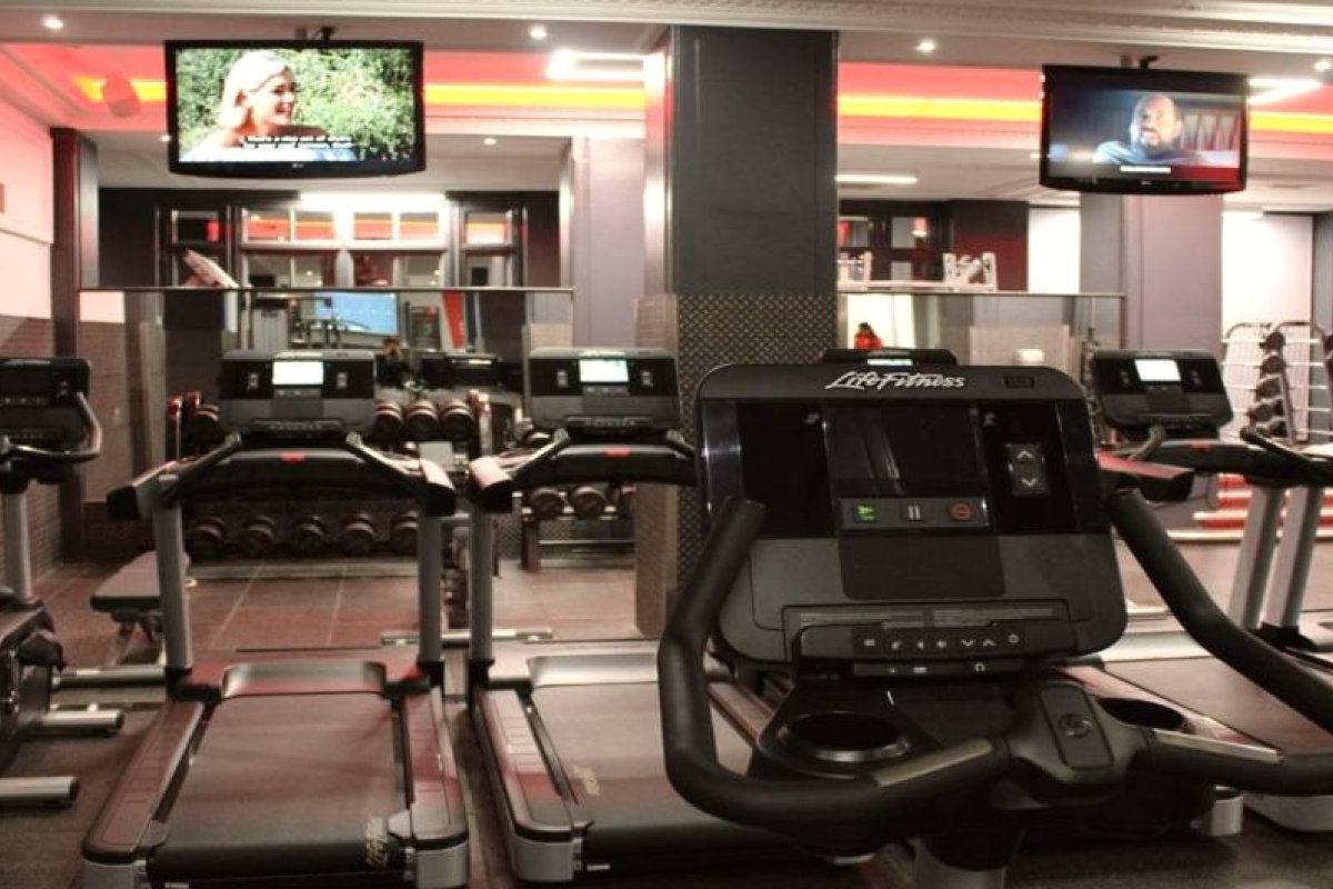 Waldorf Astoria London – Admiralty Arch view 4