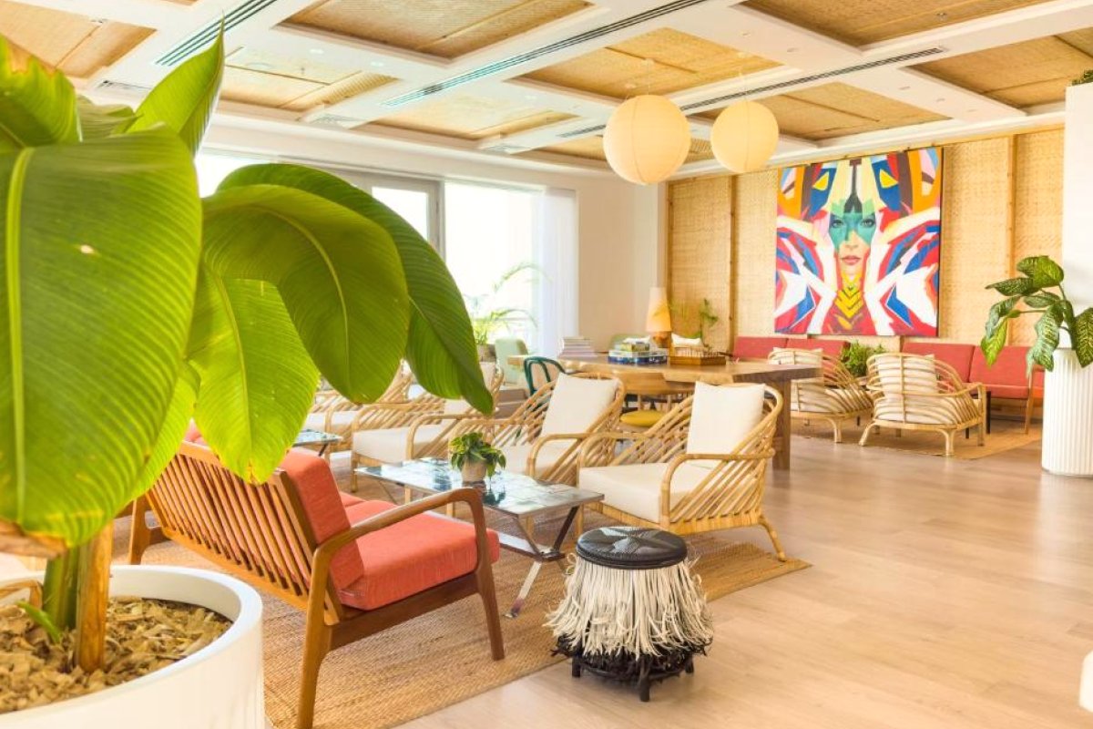 The Standard, Huruvalhi Maldives view 5