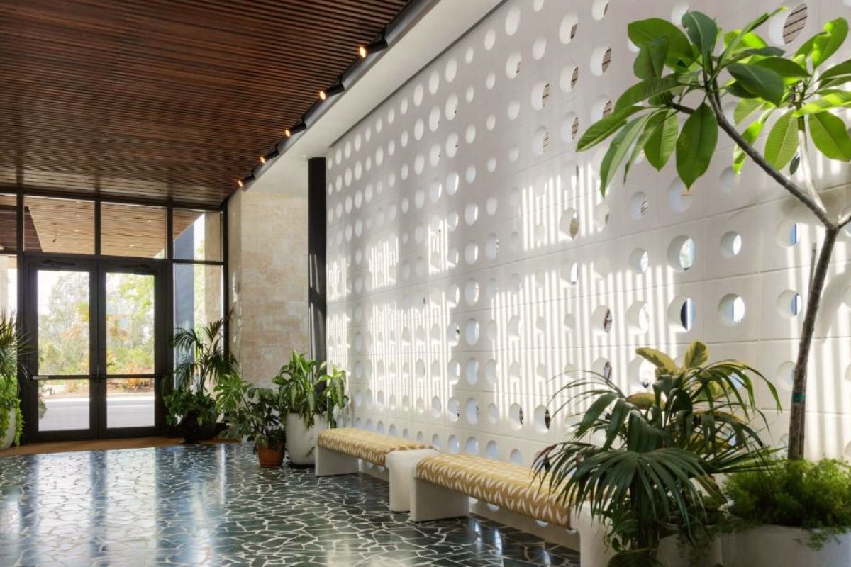 Hotel Indigo Grand Cayman by IHG view 5