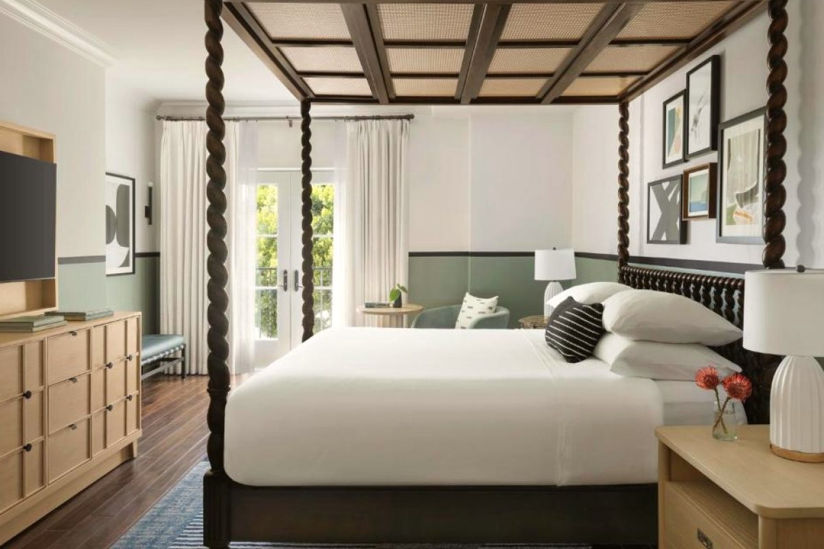 Kimpton Canary Hotel by IHG view 2