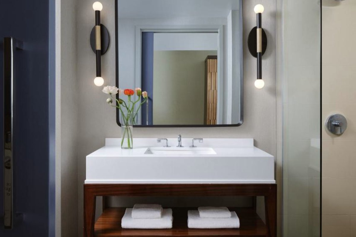 Kimpton Hotel Palomar Phoenix Cityscape by IHG view 3