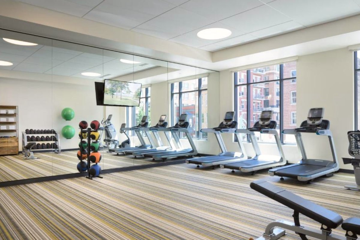 Kimpton Journeyman Hotel by IHG view 4