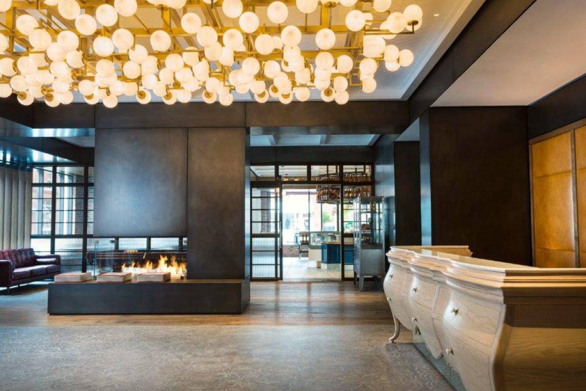 Kimpton Journeyman Hotel by IHG view 5