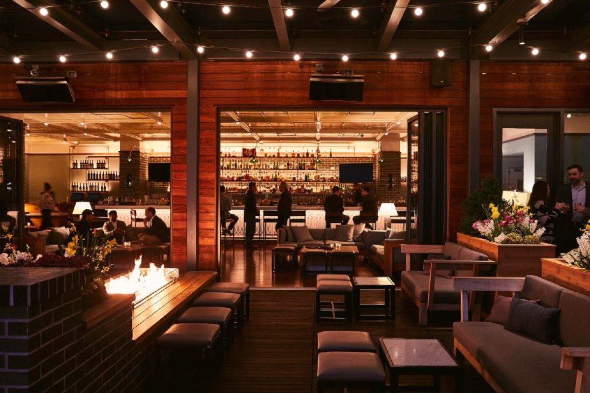 Kimpton Journeyman Hotel by IHG view 6