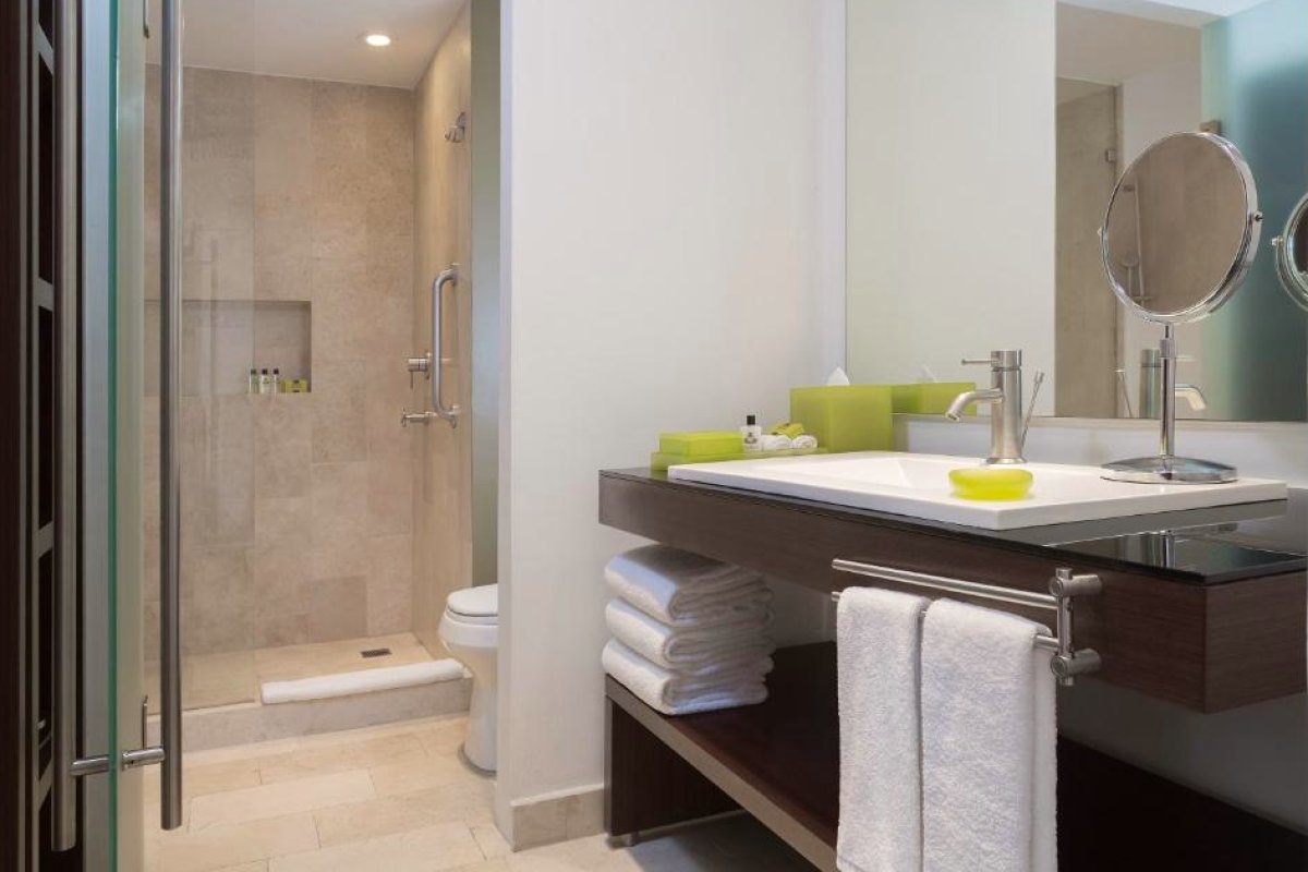 InterContinental Presidente Cancun Resort by IHG view 3