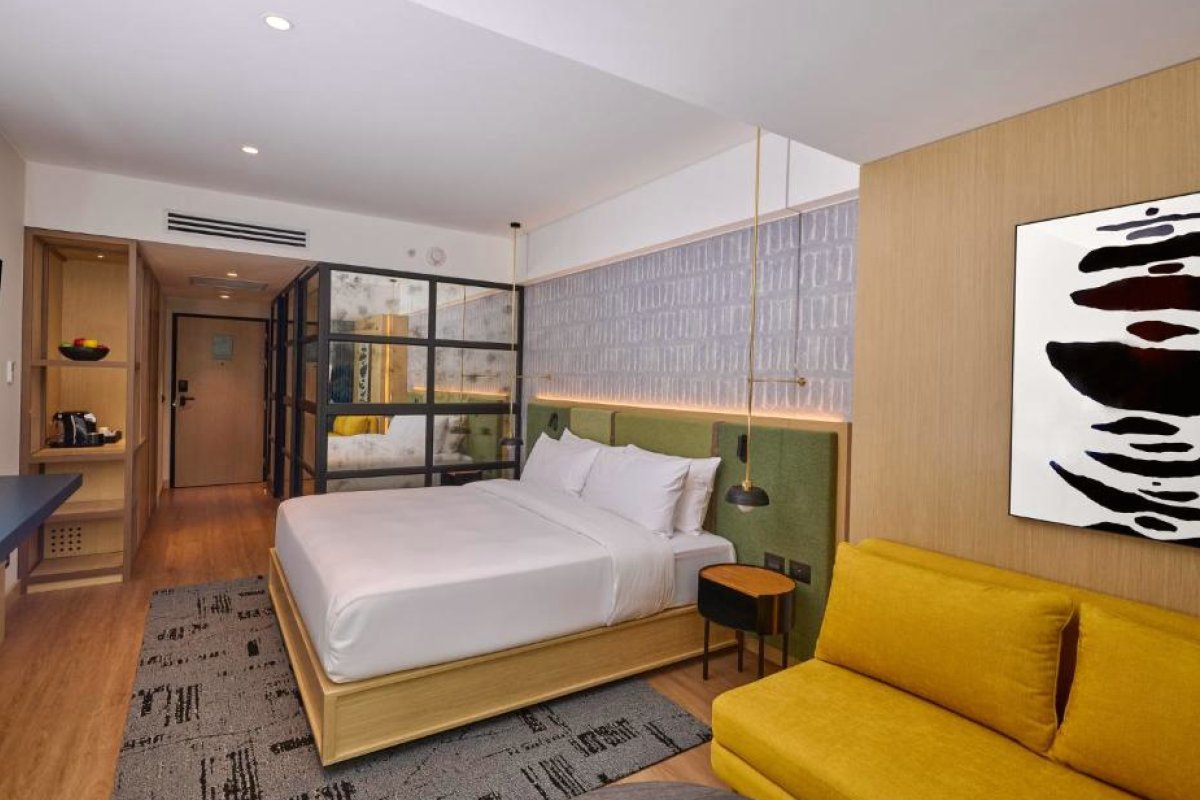 Hotel Indigo Lima Miraflores by IHG view 2