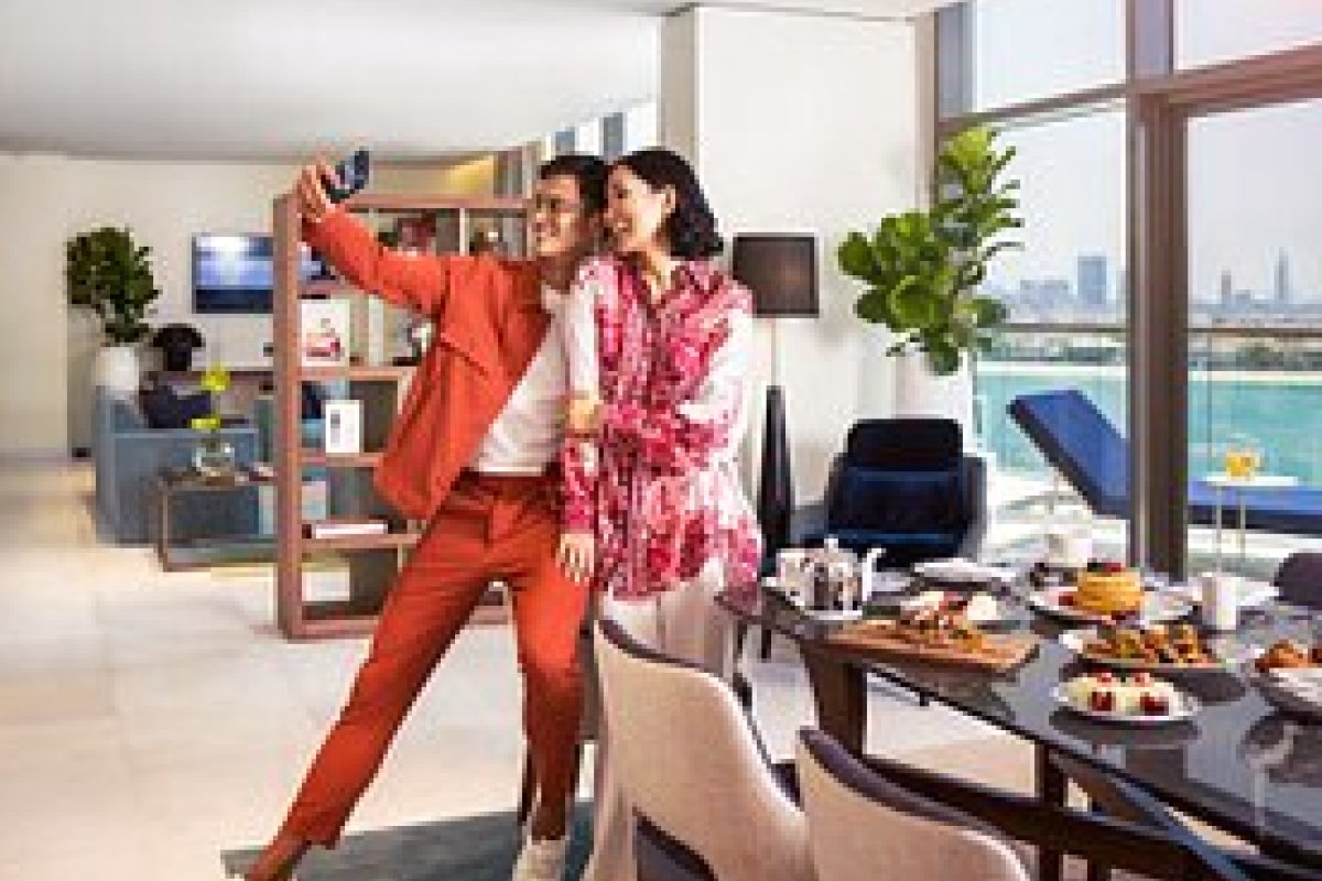 Th8 Palm Dubai Beach Resort, Vignette Collection by IHG view 4