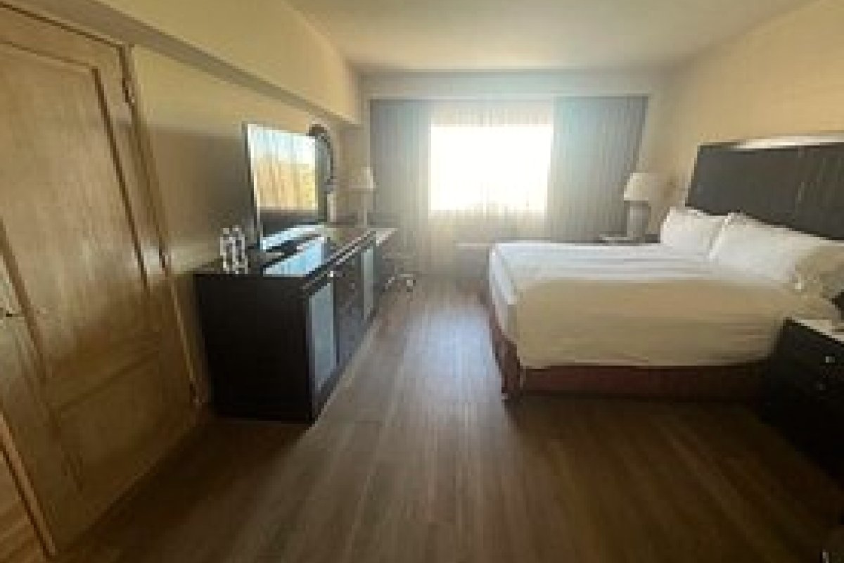 Real InterContinental San Salvador at Metrocentro Mall by IHG view 4