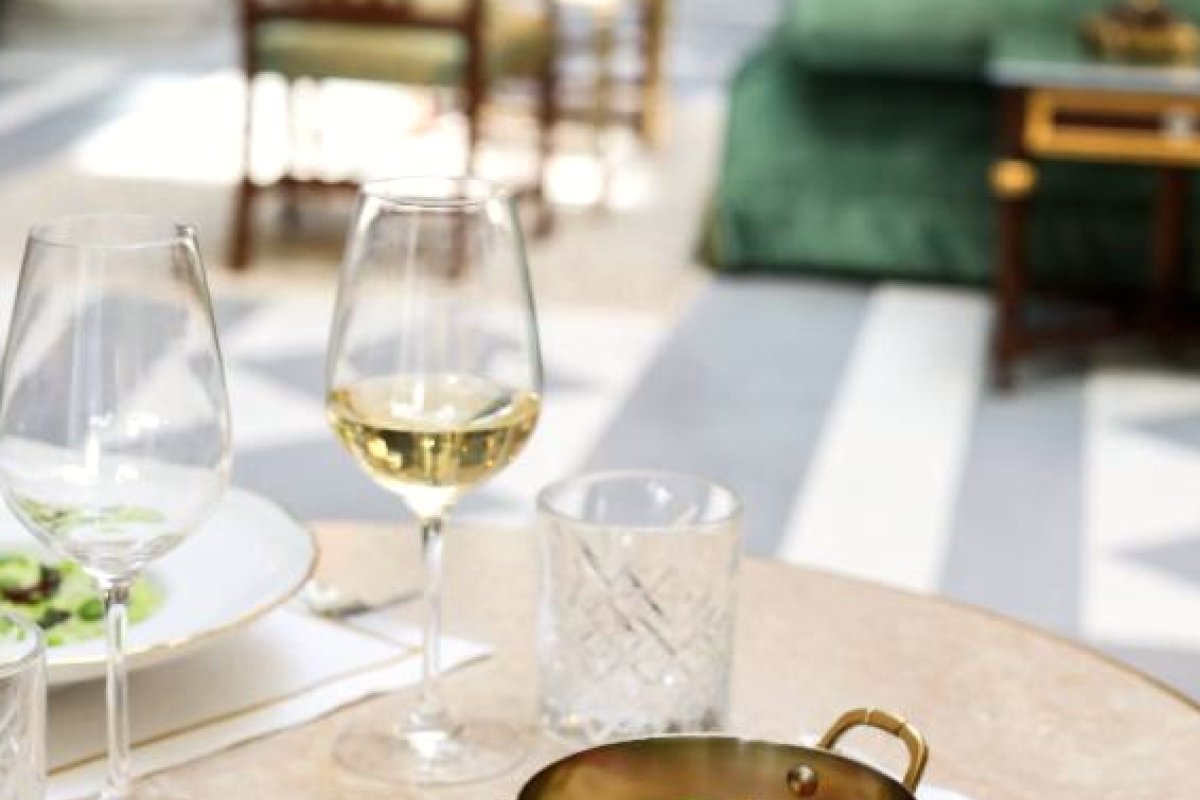 Palazzo Portinari Salviati view 6