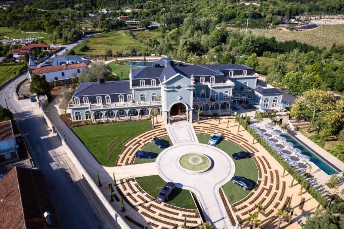 Maison Albar - Amoure view 1