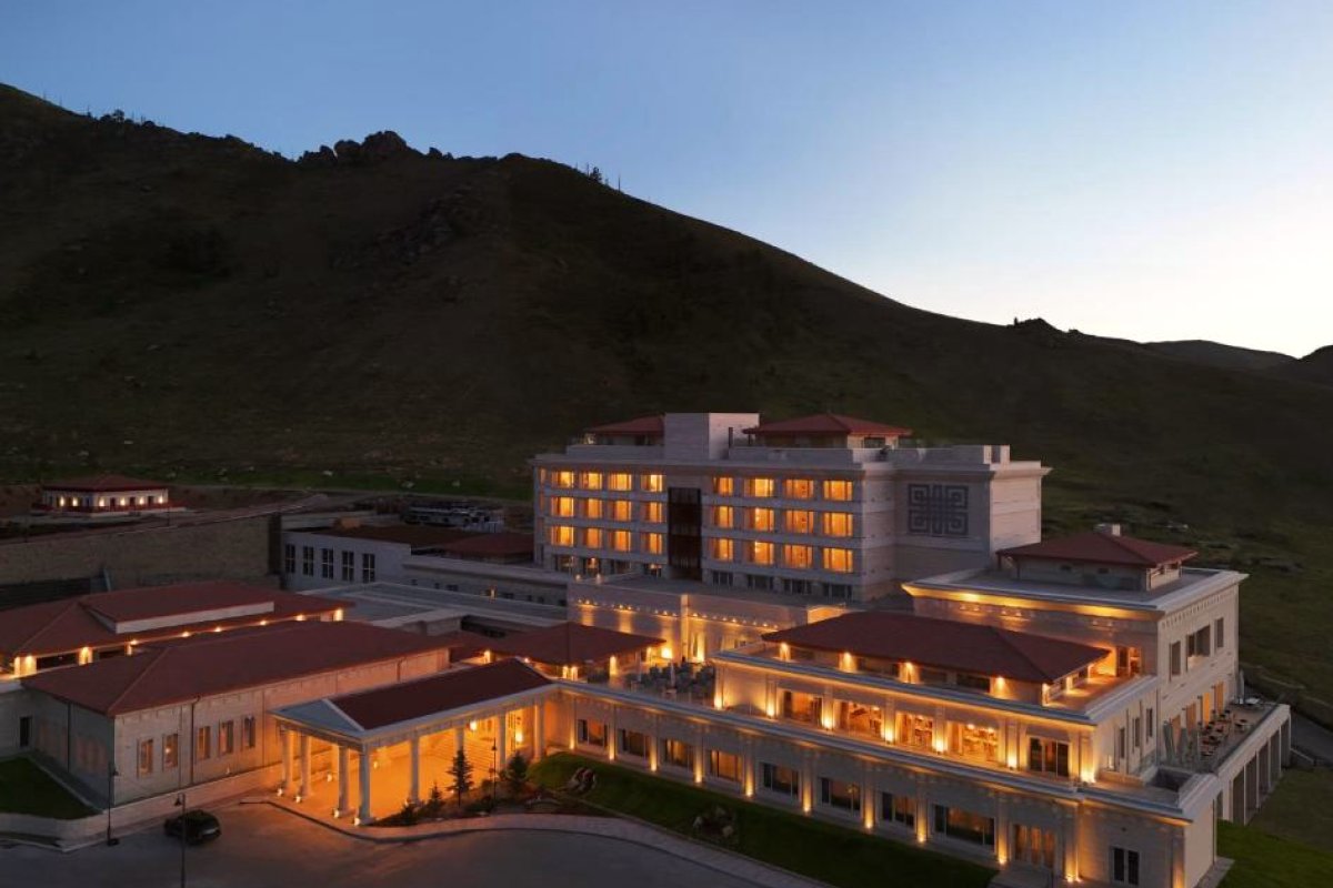 Ayan Zalaat Hotel and Spa view 1