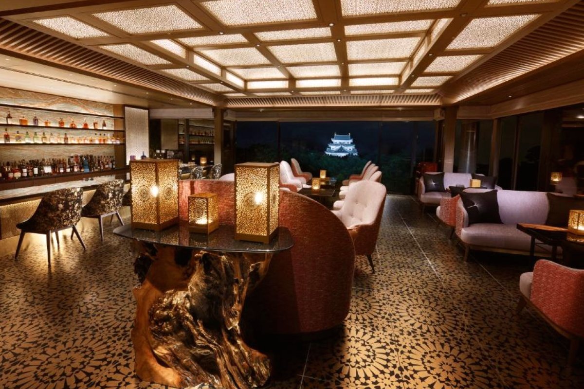 Espacio Nagoya Castle view 5