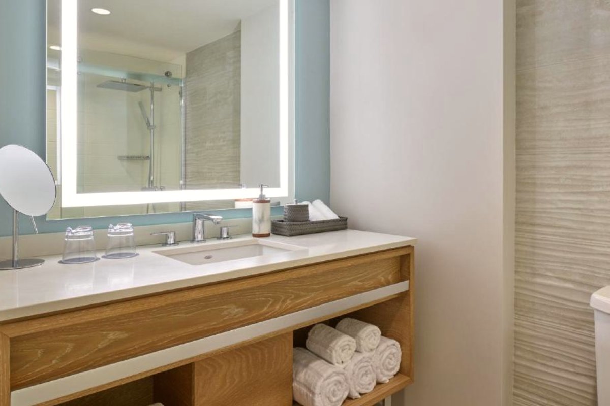 The Westin St. Thomas Beach Resort & Spa view 3