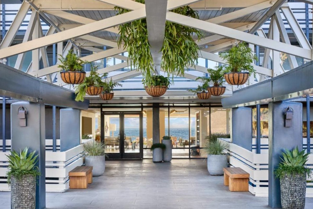 Monterey Beach Hotel, a Tribute Portfolio Hotel by Marriott view 5