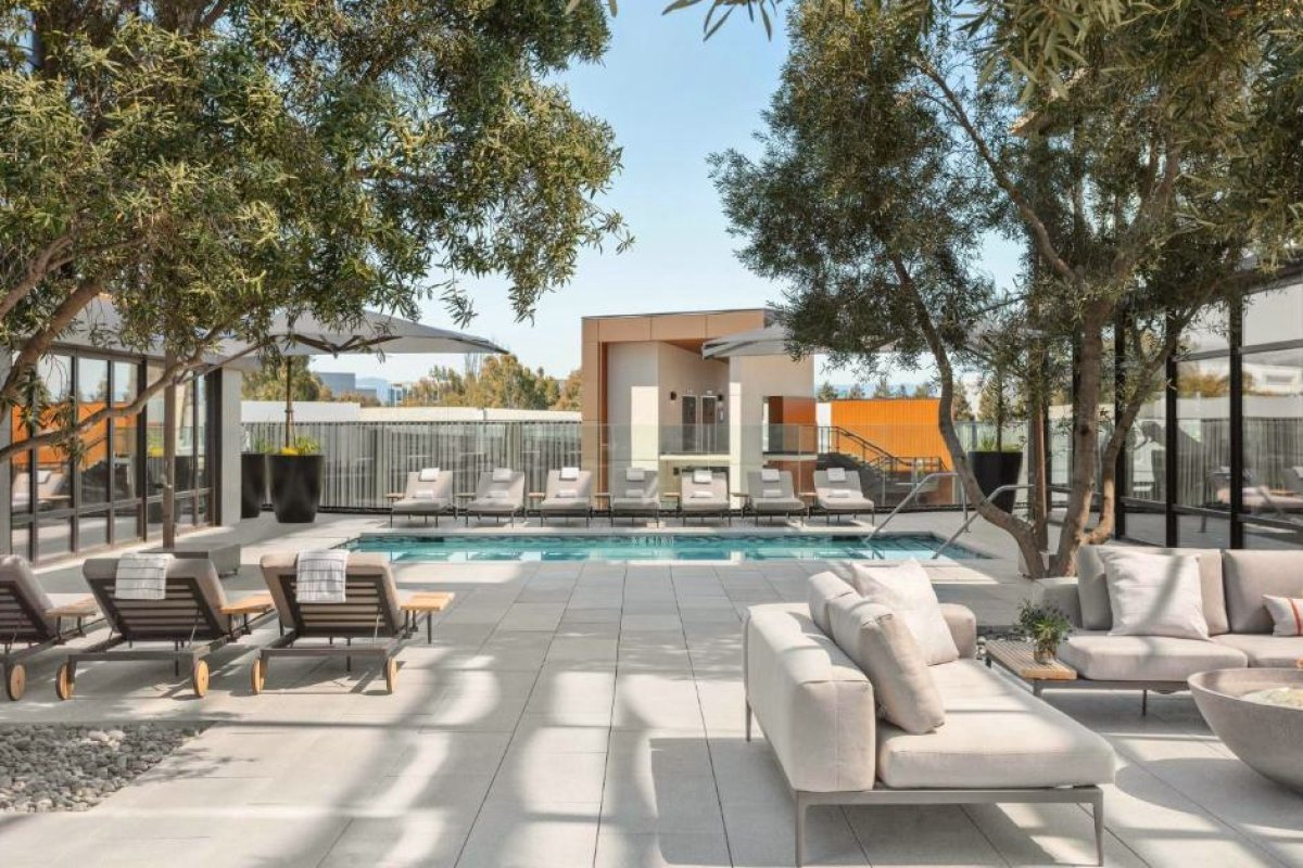 TETRA Hotel, Autograph Collection view 4