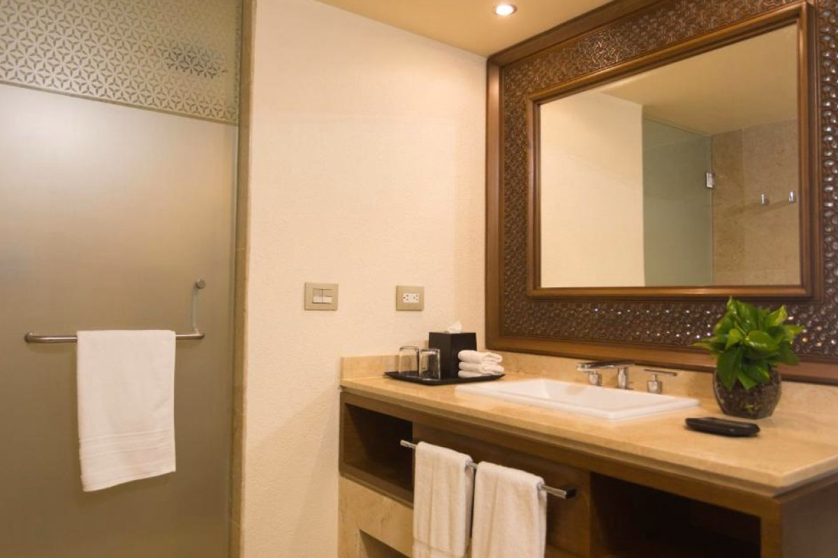 Sheraton Buganvilias Resort & Convention Center view 3