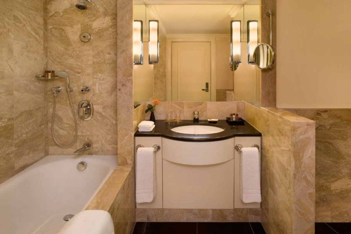 Sheraton Grand Warsaw view 3