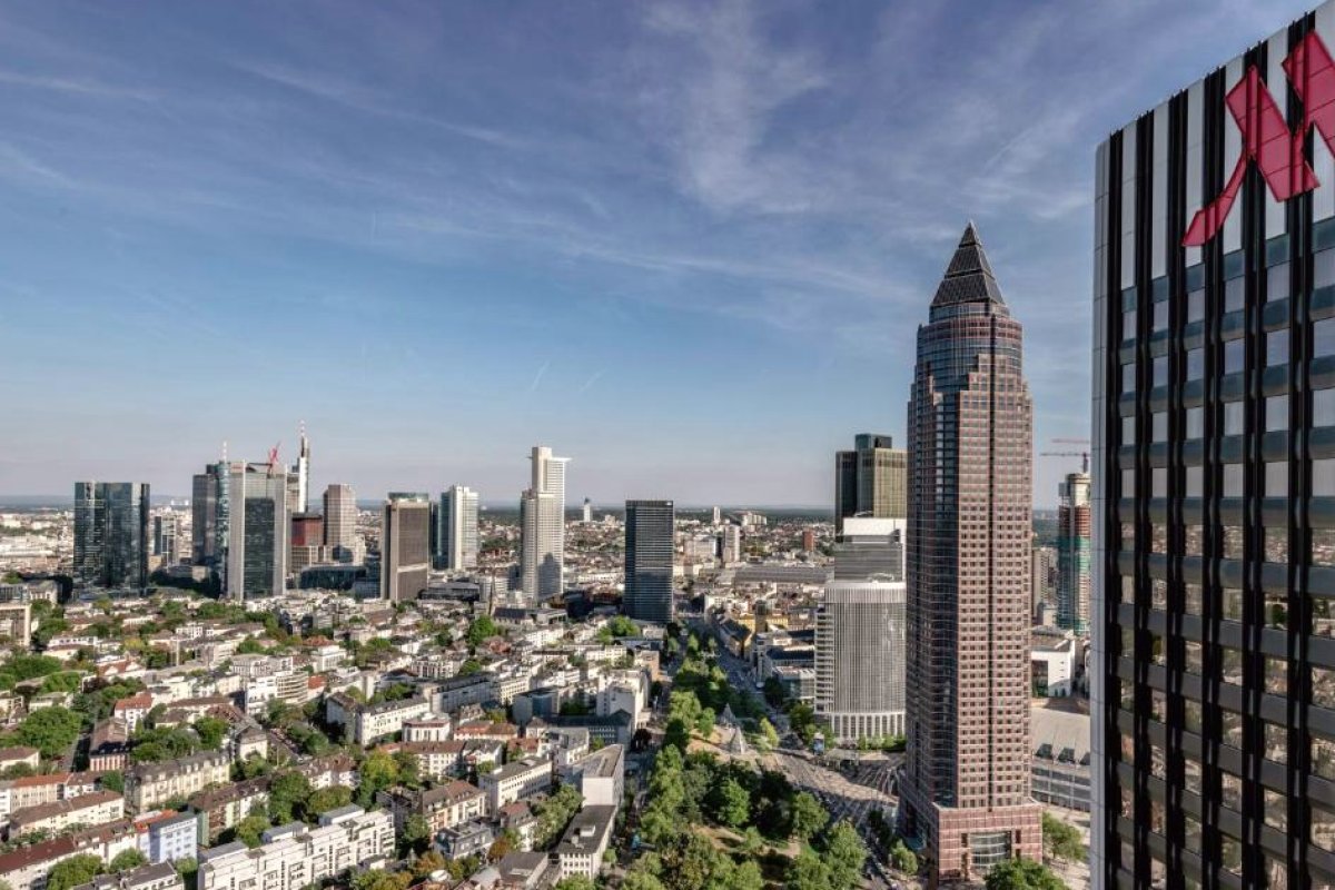 Frankfurt Marriott Hotel view 1