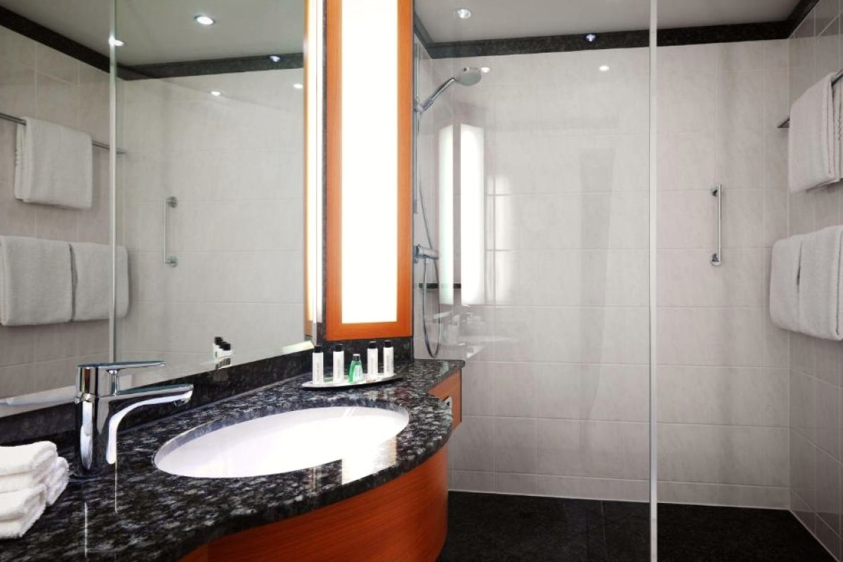 Frankfurt Marriott Hotel view 3