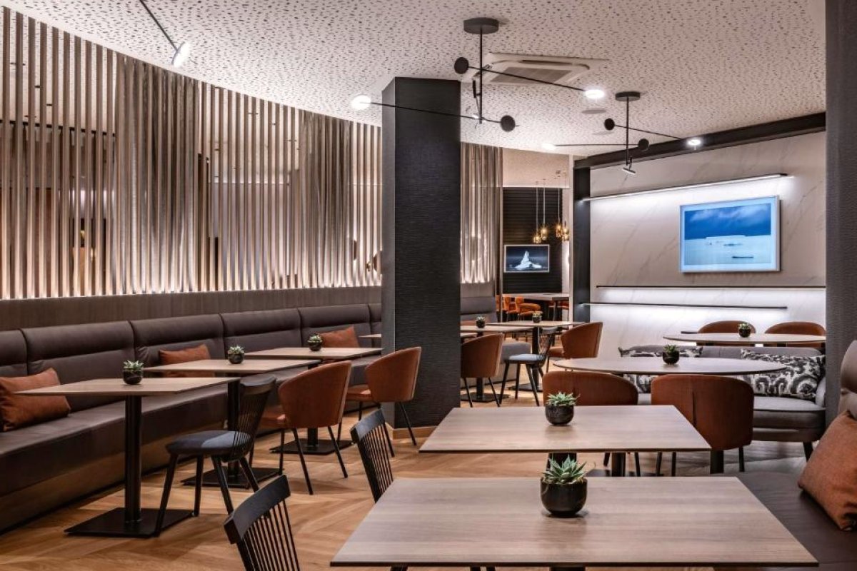 Frankfurt Marriott Hotel view 6