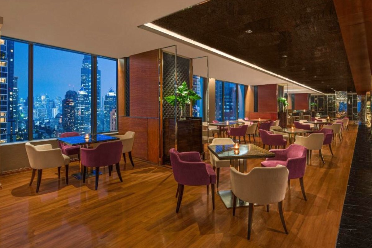 Renaissance Bangkok Ratchaprasong Hotel view 6