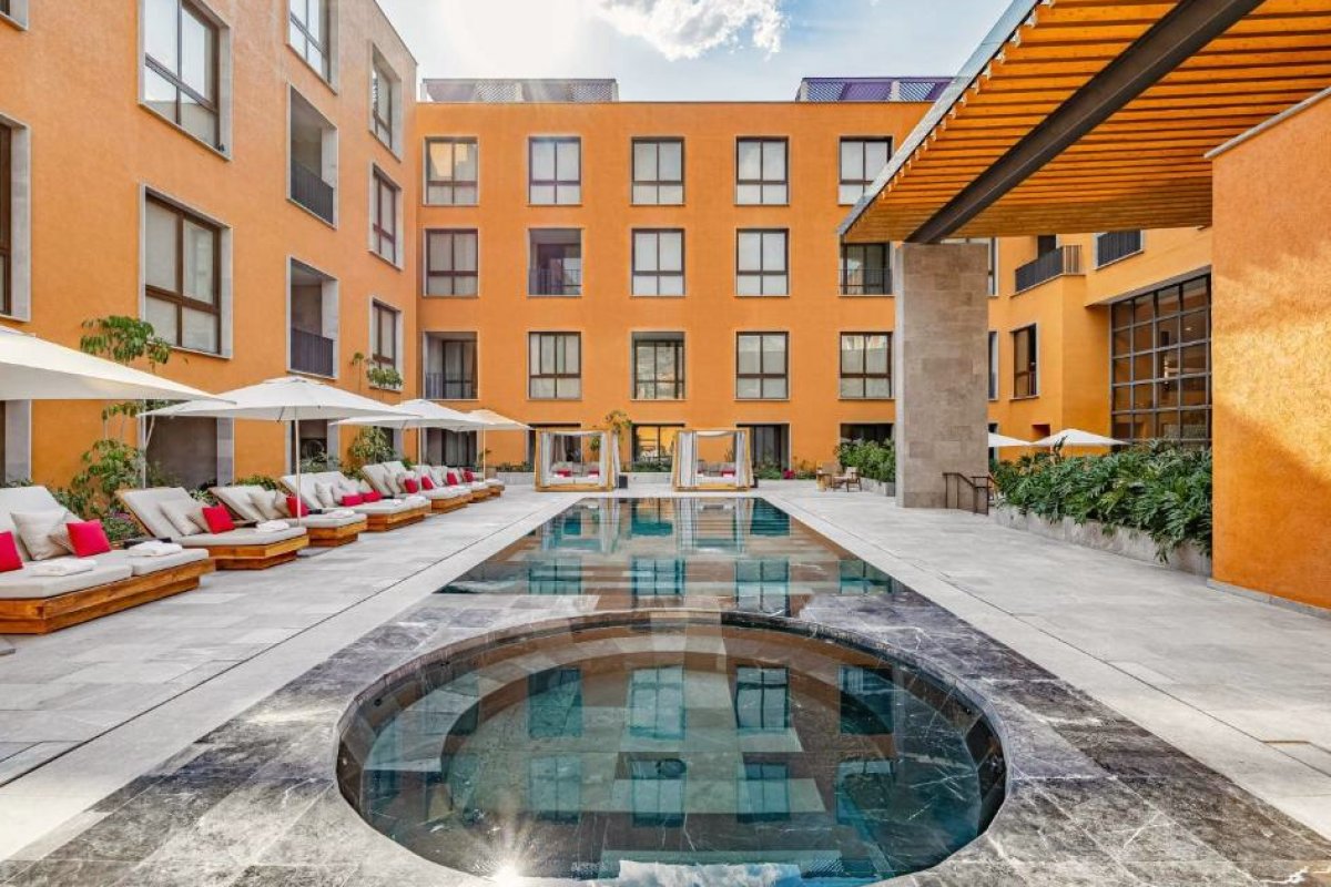 Cleviá, San Miguel de Allende, Autograph Collection view 4