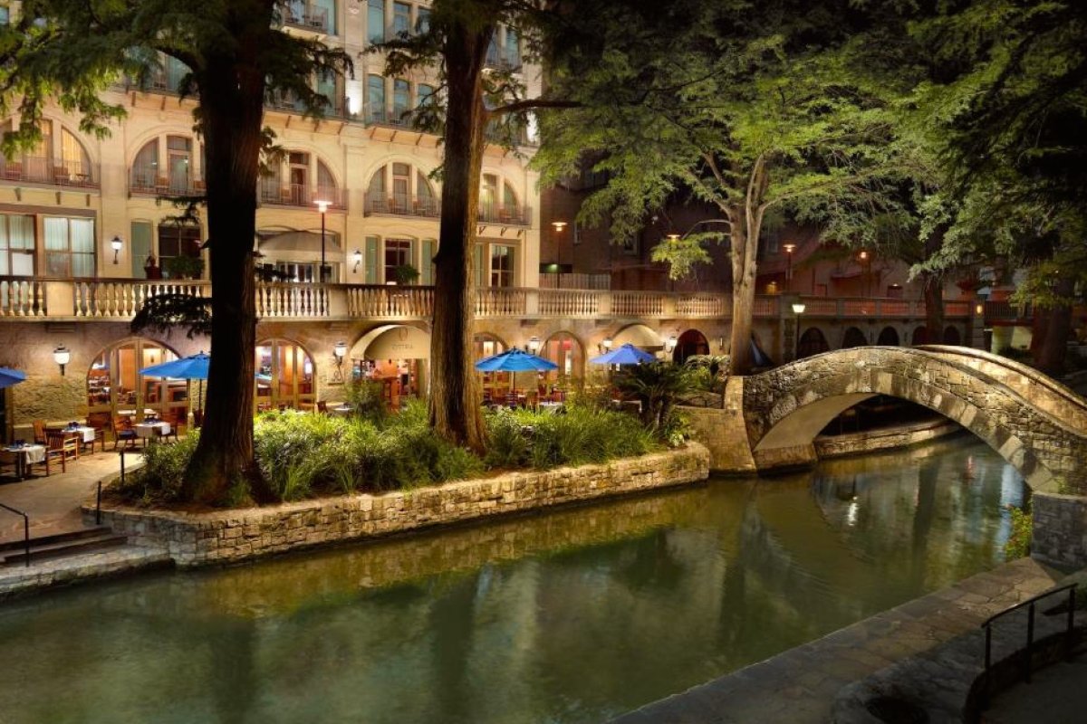 Mokara Hotel & Spa San Antonio view 1