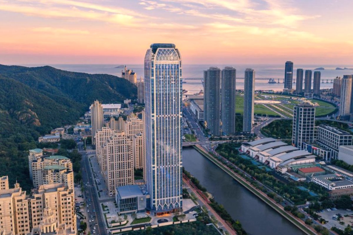 Pan Pacific Dalian view 1