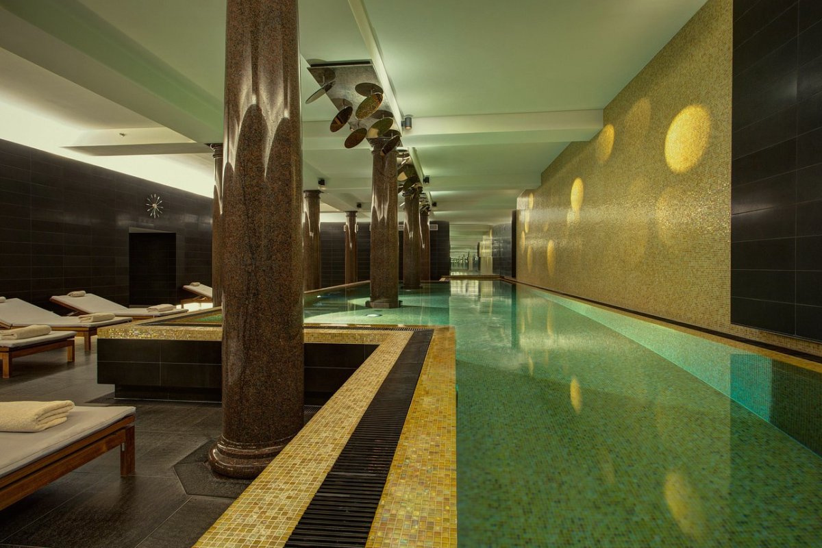Four Seasons Hotel Berlin view 5