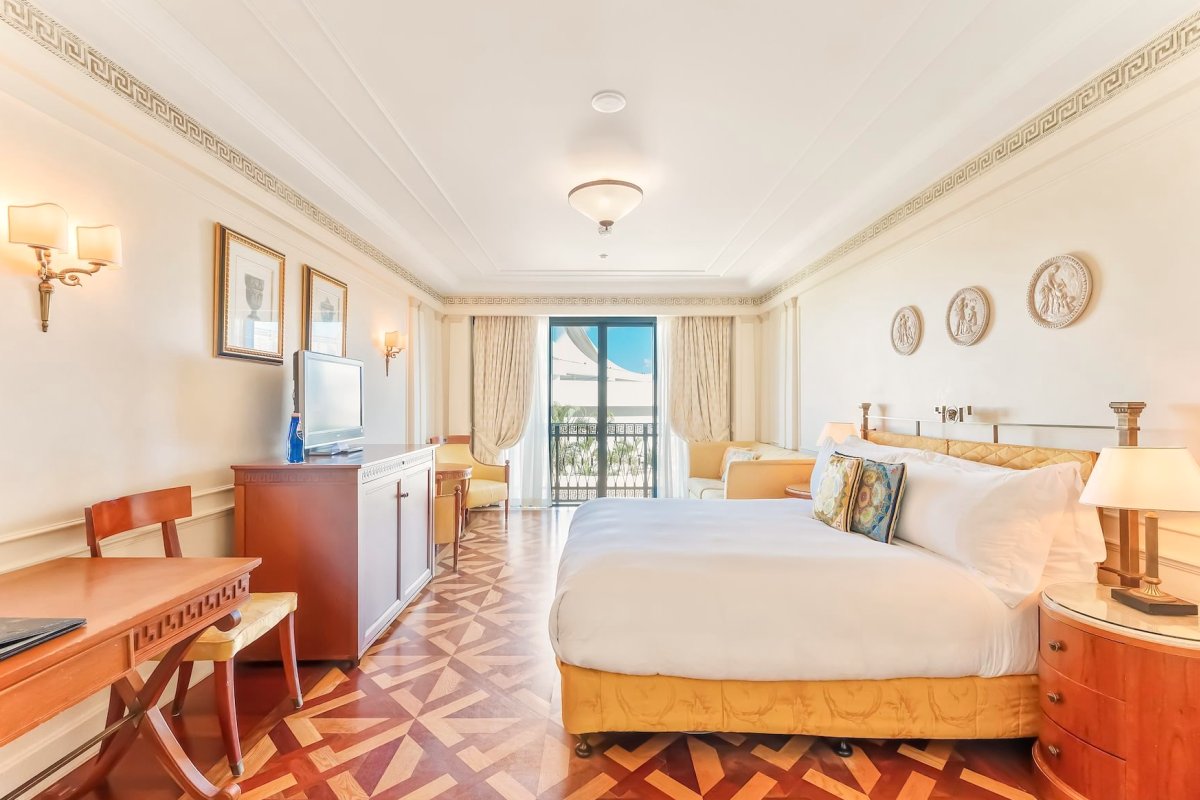 LXR Hotels & Resorts Gold Coast view 5